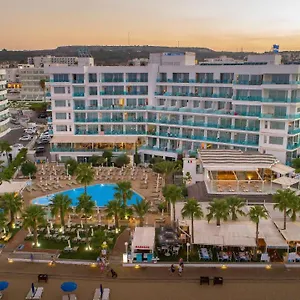 Vrissaki Hotell
